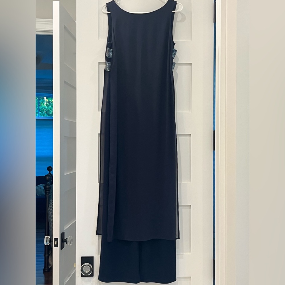 Elegant Navy Sleeveless Romper
